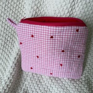 Heart Patch Zipper Pouch🩷